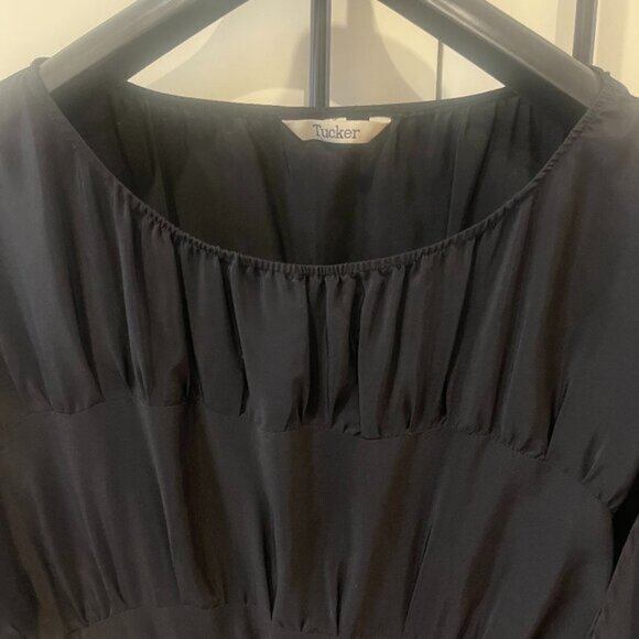 TUCKER Midi Off the Shoulder (or on!) Dress - Black - Size Medium - Picture 8 of 8